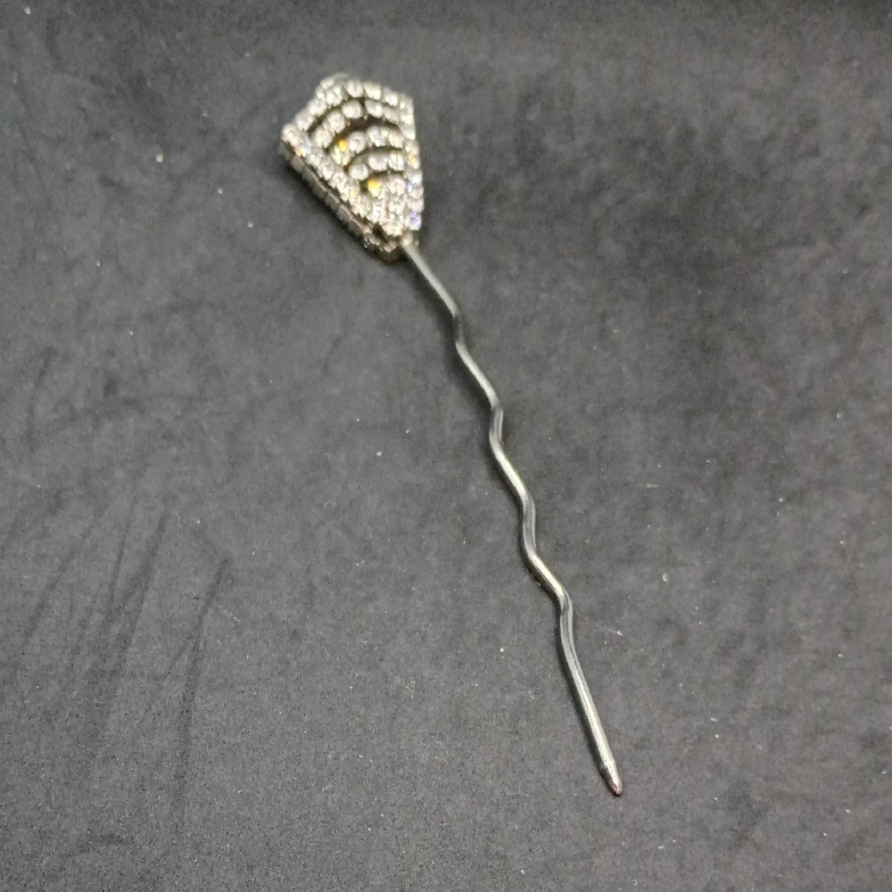 Elegant Silver Hair Pin with Rhinestones